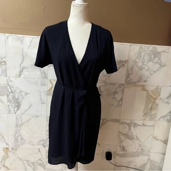 aritzia black wrap dress Jessa Wrap Dress Fashion Clothes Aritzia Jessa Dress Something Borrowed Wrap Midi Dress With Slit, Women's Fashion
